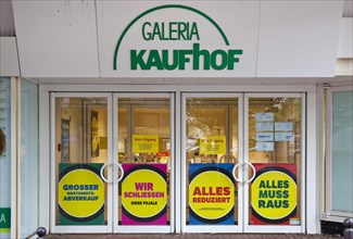 Entrance to Galeria Kaufhof