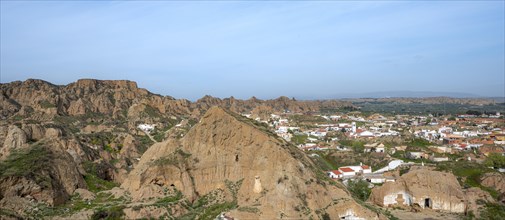 Troglodytos cave district