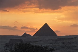 The pyramids of Menkaure at sunset
