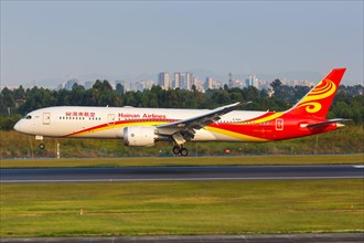 A Boeing 787-9 Dreamliner aircraft of Hainan Airlines with registration number B-206R at Chengdu Airport