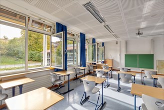Ventilation in schools