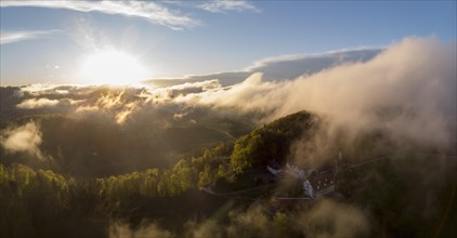 Evening mood with clouds above the Frohburg