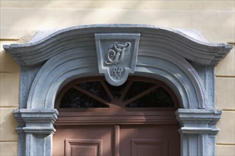Portal with the initials of Friedrich Schiller