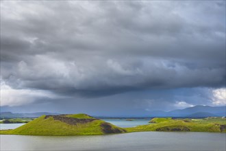 Green pseudo-crater