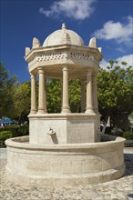 Water fountain in Geroskipou Square