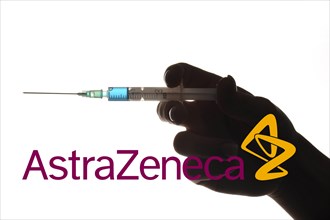 Symbol picture Corona vaccine of the company ASTRAZENECA