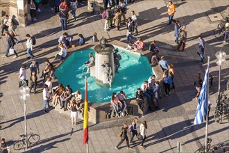 Fish fountain at Marienplatz