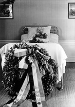 Paul von Hindenburg on his deathbed