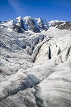 Pers glacier with view of Piz Palue