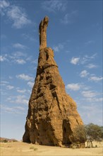 Single rock tower