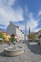 Fischerbuberl fountain of the sculptor Ignatius Taschner at Wiener Platz
