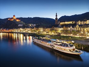 Town view of Cochem at the Moselle with Reichsburg castle
