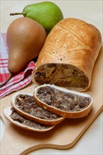Engadine pear bread