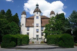 Schoenau Castle