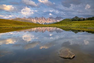 Salfains Lake