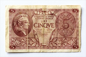 Five Italian lire banknote