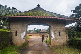 Entrance to FonÂ´s palace