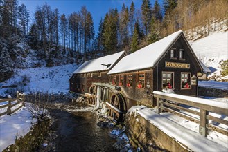 Hexenlochmuehle in winter