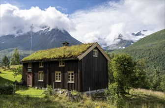 Traditional house with grass roof in Innerdalen high valley