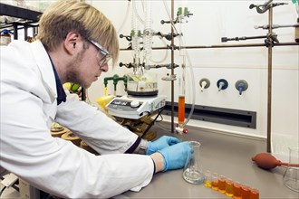 Laboratory at the Institute of Pharmacy and Medicinal Chemistry