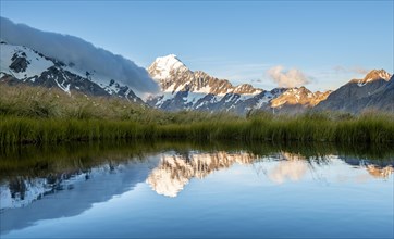 Mount Cook at sunset