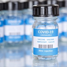 Vaccine Coronavirus Corona Virus COVID-19 Covid Vaccination Vaccine Text free space Copyspace Quadrat