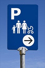 Sign family parking lot