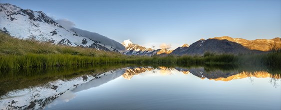 Mount Cook at sunset