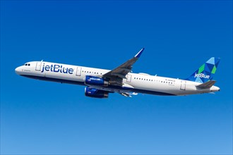 A JetBlue Airbus A321 aircraft with registration number N999JQ at New York John F Kennedy