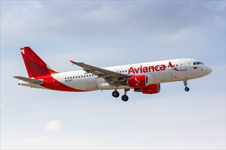 An Avianca Airbus A320 aircraft with registration N426AV at Miami Airport