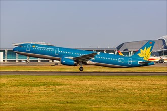 An Airbus A321 aircraft of Vietnam Airlines with registration number VN-A362 at Guangzhou airport
