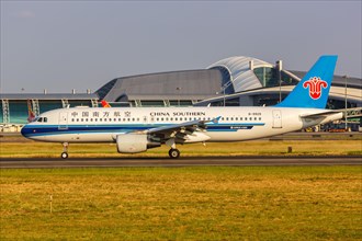 An Airbus A320 aircraft of China Southern Airlines with registration number B-9929 at Guangzhou airport