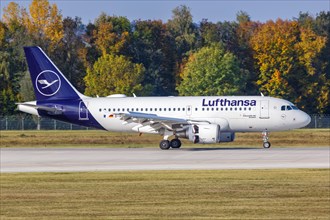 A Lufthansa Airbus A319 with the registration D-AIBF at Munich Airport
