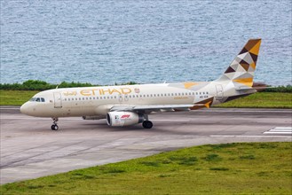An Etihad Airbus A320 aircraft with registration A6-EIK at Mahe airport