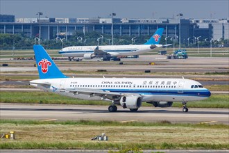 An Airbus A320 aircraft of China Southern Airlines with registration number B-6251 at Guangzhou airport