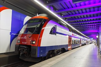 Siemens Desiro Double Deck double-decker train S-Bahn Zurich in the station Airport