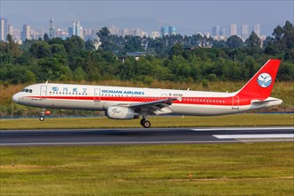 An Airbus A321 aircraft of Sichuan Airlines with registration number B-6598 at Chengdu airport