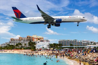 A Boeing 757-200 of Delta Air Lines with the registration N694DL at the airport St. Maarten
