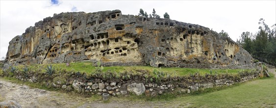 Otuzco window