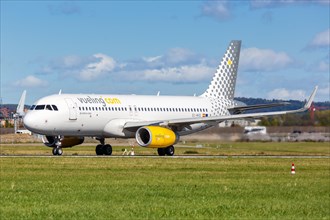 A Vueling Airbus A320 with the registration EC-MVD at Stuttgart Airport