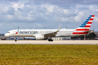 A Boeing 757-200 aircraft of American Airlines with registration N186AN at Miami Airport