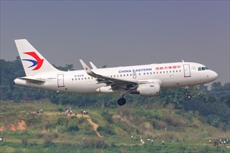 An Airbus A319 aircraft of China Eastern Airlines with registration number B-6428 at Chengdu Airport