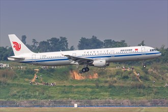 An Air China Airbus A321 aircraft with registration number B-6556 at Chengdu Airport