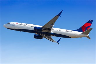 A Delta Air Lines Boeing 737-900ER aircraft with registration N842DN takes off from Atlanta Airport