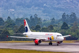 A Vivaair Airbus A320 aircraft with registration number HK-5221 at Medellin Rionegro Airport