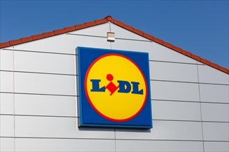Lidl Logo Symbol Sign Supermarket Store Shop Discounter in Germany