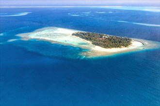 Island vacation paradise sea text free space copyspace Embudu Resort aerial photo tourism in the Maldives