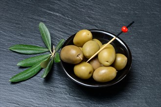 Greek olives from Chalkidiki in small bowls
