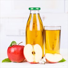 Apple juice apple juice apples bottle fruit juice square text free space copyspace copyspace