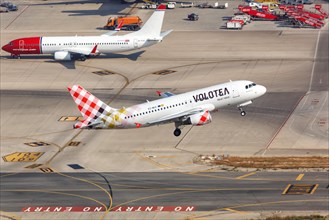 A Volotea Airbus A319 with the registration EC-MUX takes off from the airport in Palma de Majorca